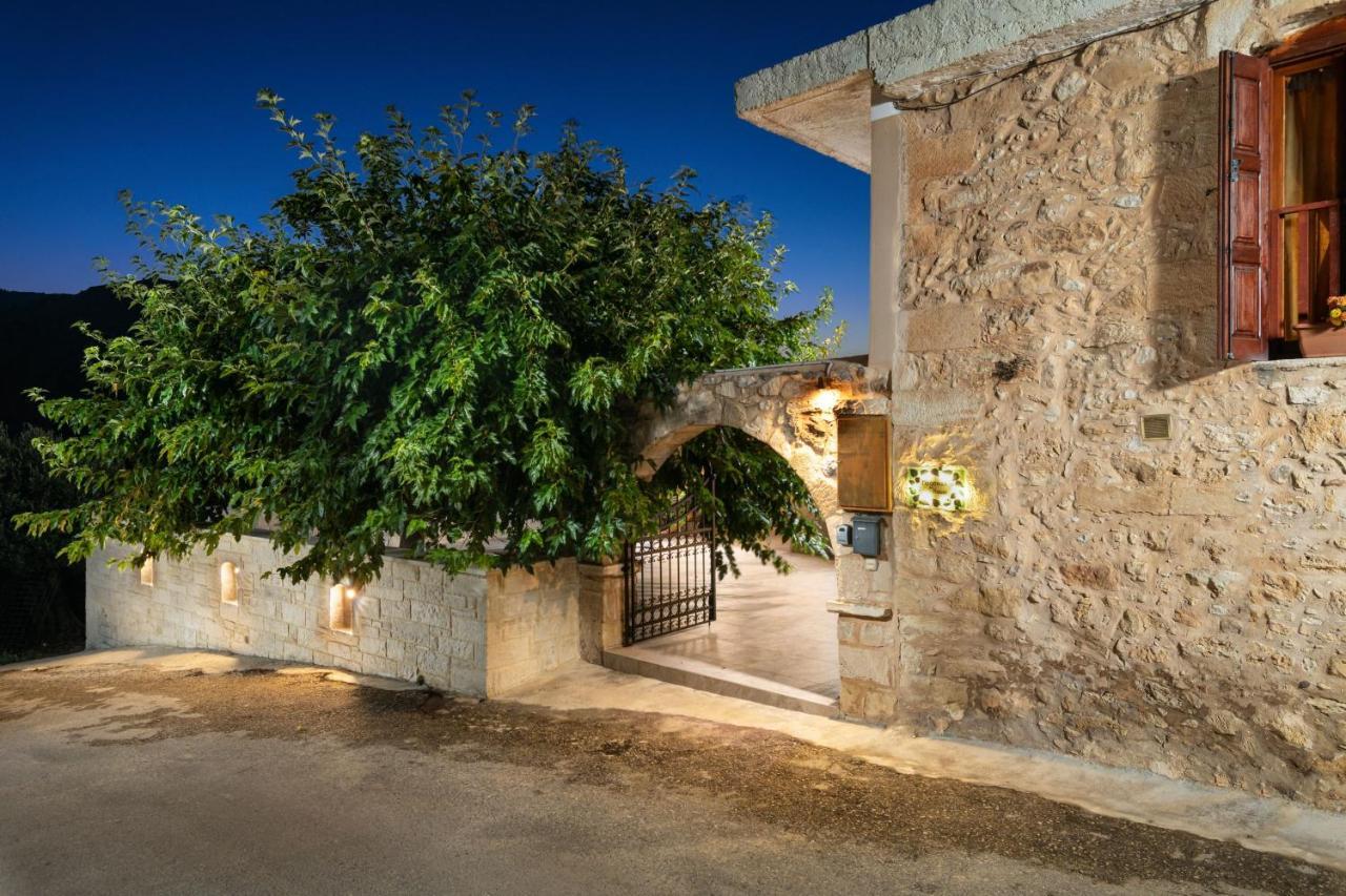 Pagonas Traditional House Mouríon Exterior photo