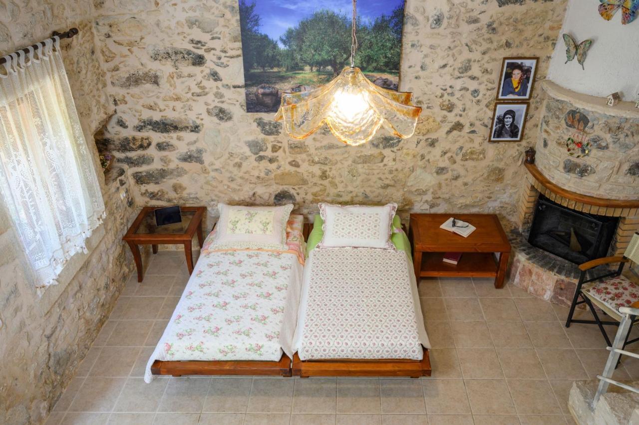 Pagonas Traditional House Mouríon Exterior photo